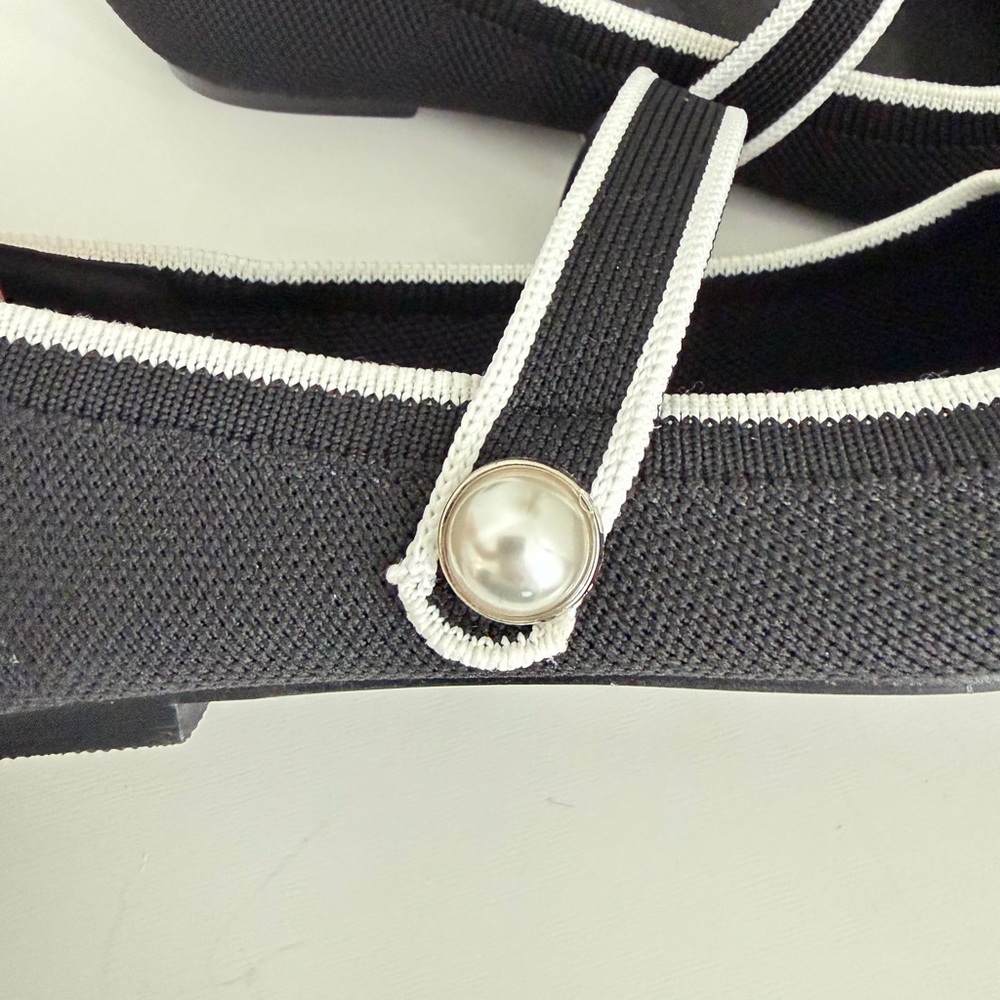 Cider Black Flats with White Trim - Picture 4 of 6
